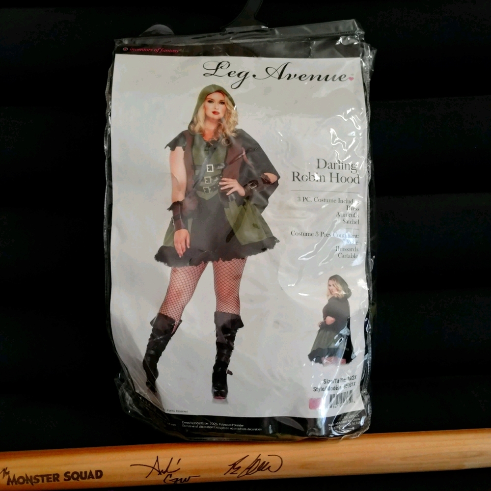 Darling Robin Hood Leg Ave Halloween Costume 1x-2x